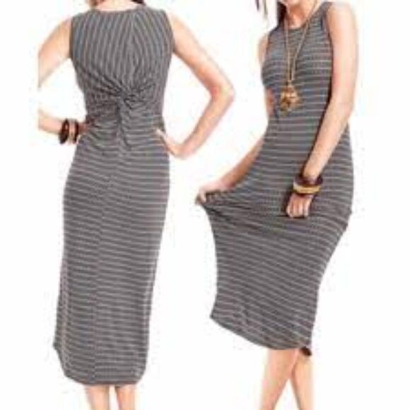 CAbi Dresses & Skirts - CAbi Twist Back Sleeveless Maxi Dress 313 XS